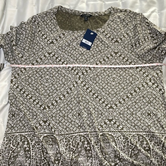 Lucky Brand army green with white print Top sz 1X - Picture 5 of 6